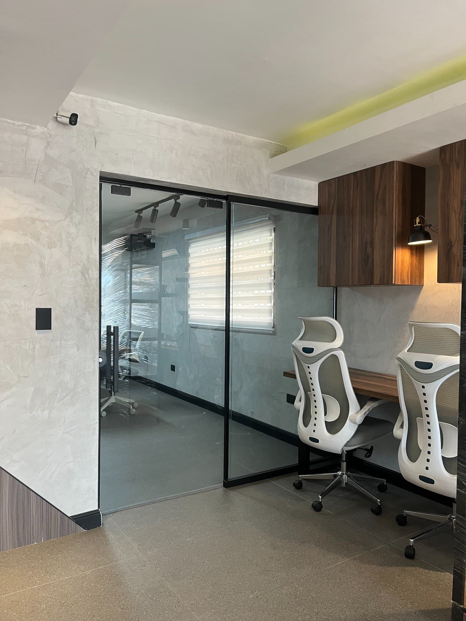 Renovación de oficina — Después